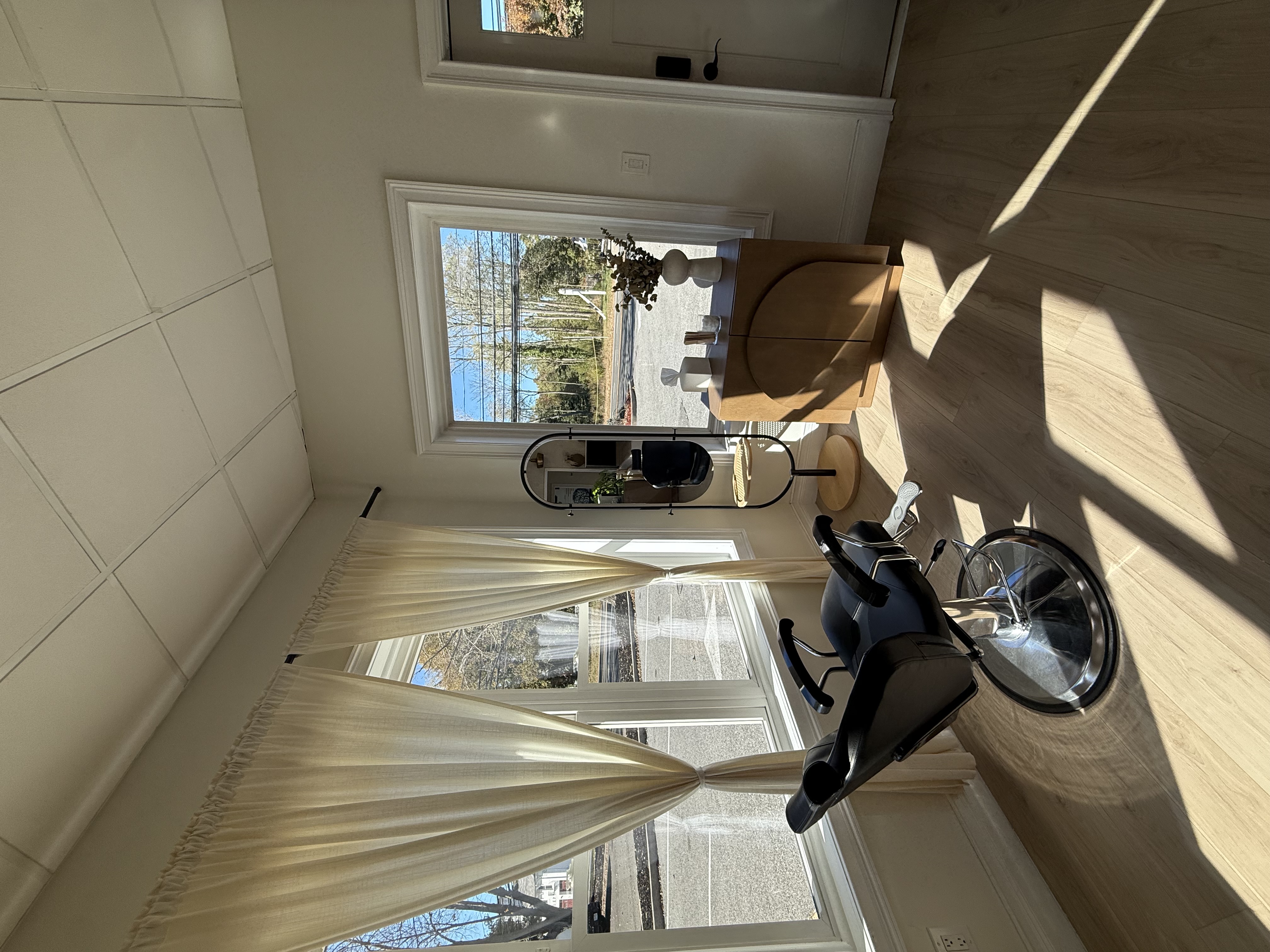 Anu's eyebrow threading station